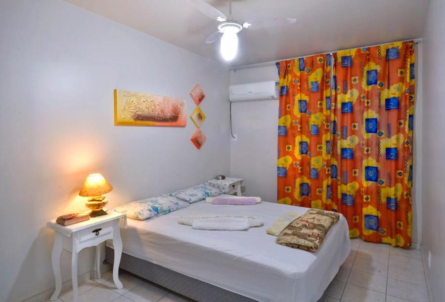 Apto No Centro, Com Otima Localizacao Apartment